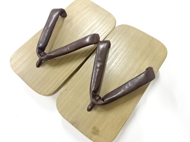 鼻緒鹿皮　男物桐下駄(23.5センチ)